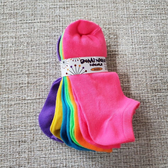 Dominique Nicole Accessories - 🆕️ Dominique Nicole No Show Socks